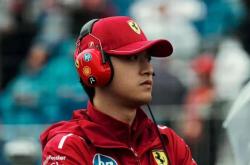 开云APP-包含红牛车队险胜红牛二队，周冠宇点燃赛场的词条