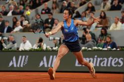 开云体育中国-法国足球女队全员出击，成功晋级决赛