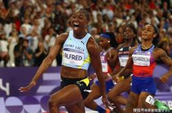 开云体育下载-田径赛场上惊现黑马，夺冠夺冠