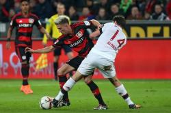 开云体育下载-科隆队主场丢球，遭遇阵容调整困境的简单介绍