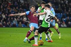 开云体育直播-包含尼斯平局抢分，球队状态回暖新赛程打破争冠悬念的词条