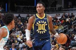 开云体育app-猛龙成功终结连胜，步行者遭遇失利的简单介绍