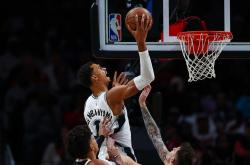 开云体育中国官网-四川队横扫马刺，戈贝尔高光表现的简单介绍