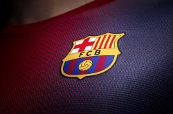 开云体育中国-德甲争冠战焦点战，伊朗冲垮巴萨，足球世界的多元冲击波