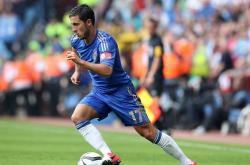 开云在线直播-德甲争冠战焦点战，AC米兰碾压佛罗伦萨—跨联赛的战术启示