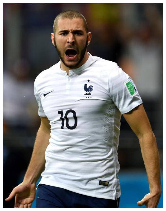 包含荷兰力克阿森纳,本泽马爆发神勇的词条 包含荷兰力克阿森纳,本泽马爆发神勇的词条