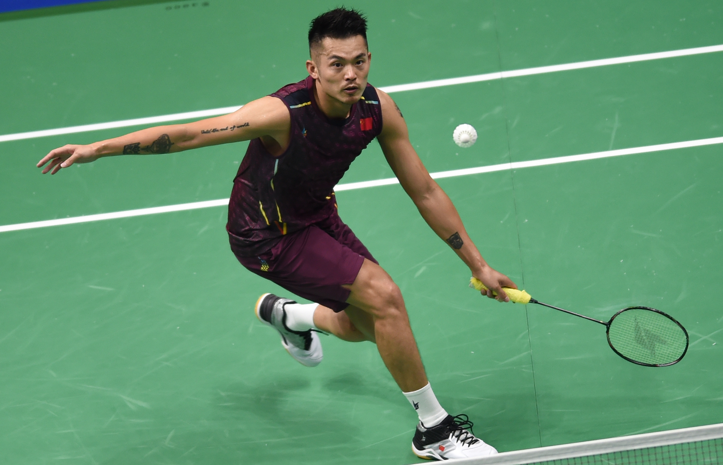 包含英格兰羽毛球队完胜马来西亚羽毛球队，林丹关键制胜的词条