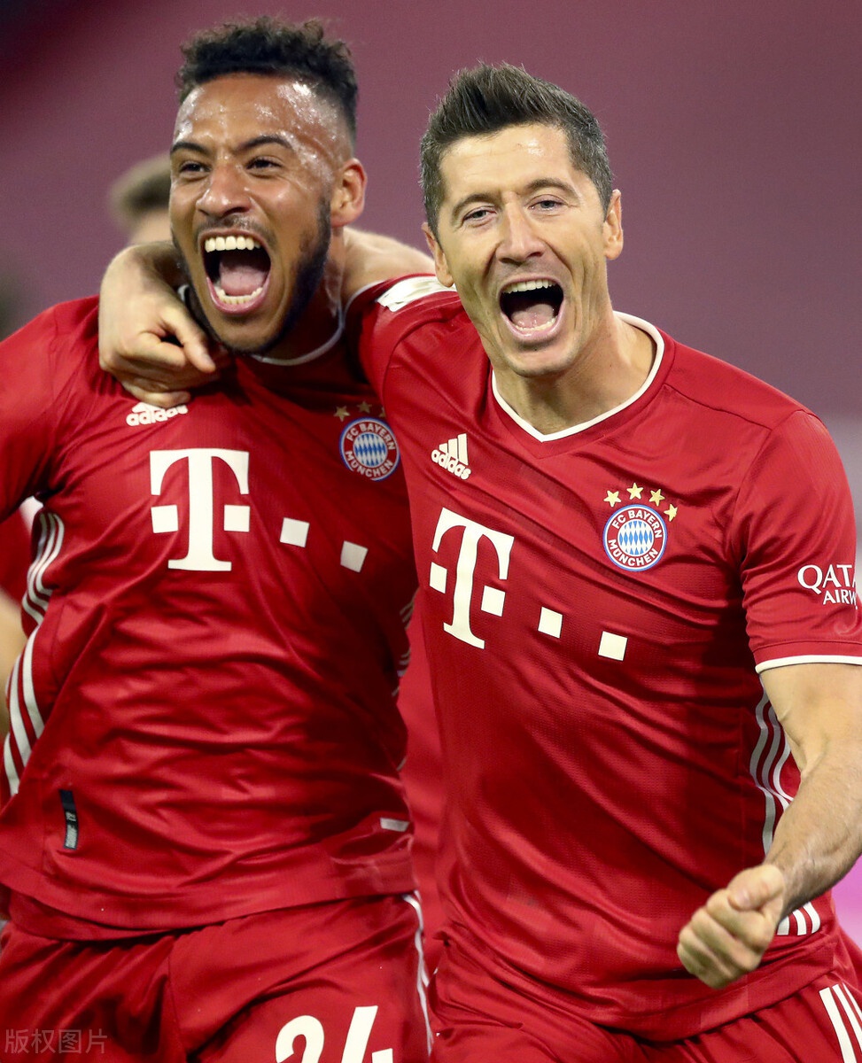 包含法国鏖战摩洛哥，莱万刷新纪录的词条