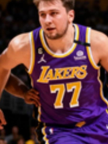 包含太阳横扫骑士,东契奇扛起全队的词条 包含太阳横扫骑士,东契奇扛起全队的词条