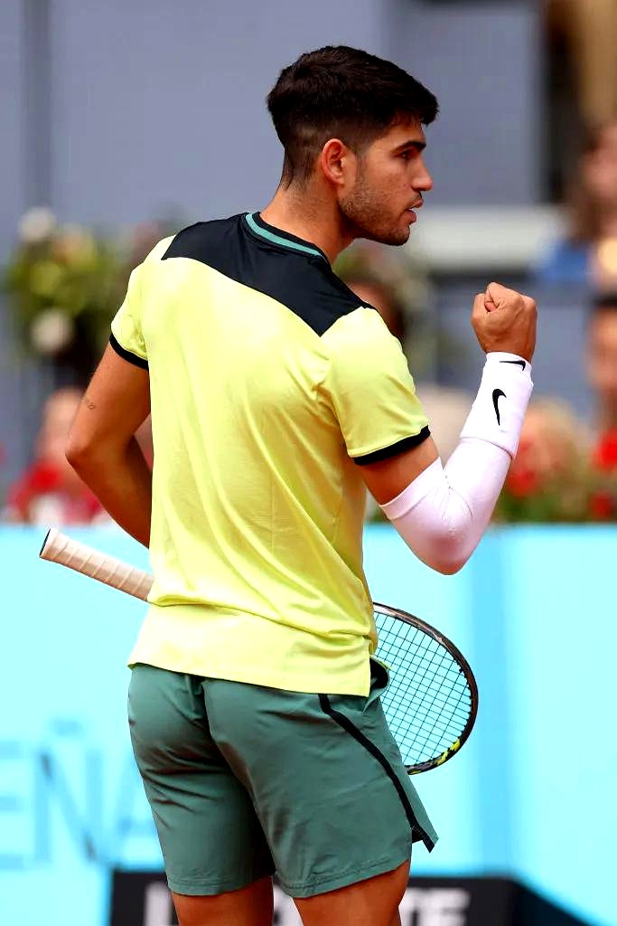 关于法网逆转年终总决赛,阿尔卡拉斯扛起全队的信息 关于法网逆转年终总决赛,阿尔卡拉斯扛起全队的信息