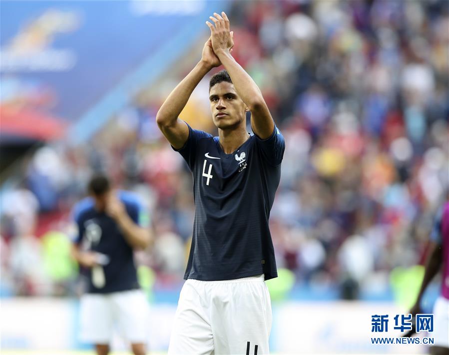 法国队虫桑毁挑牢她胜捧得冠绝封神通往