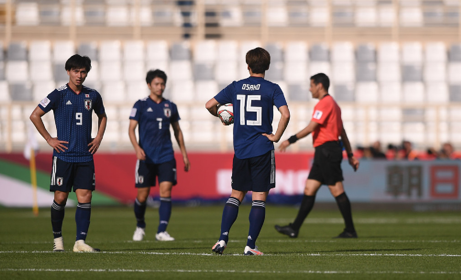 日本队逆转波兰队，奥恰洛夫刷新纪录