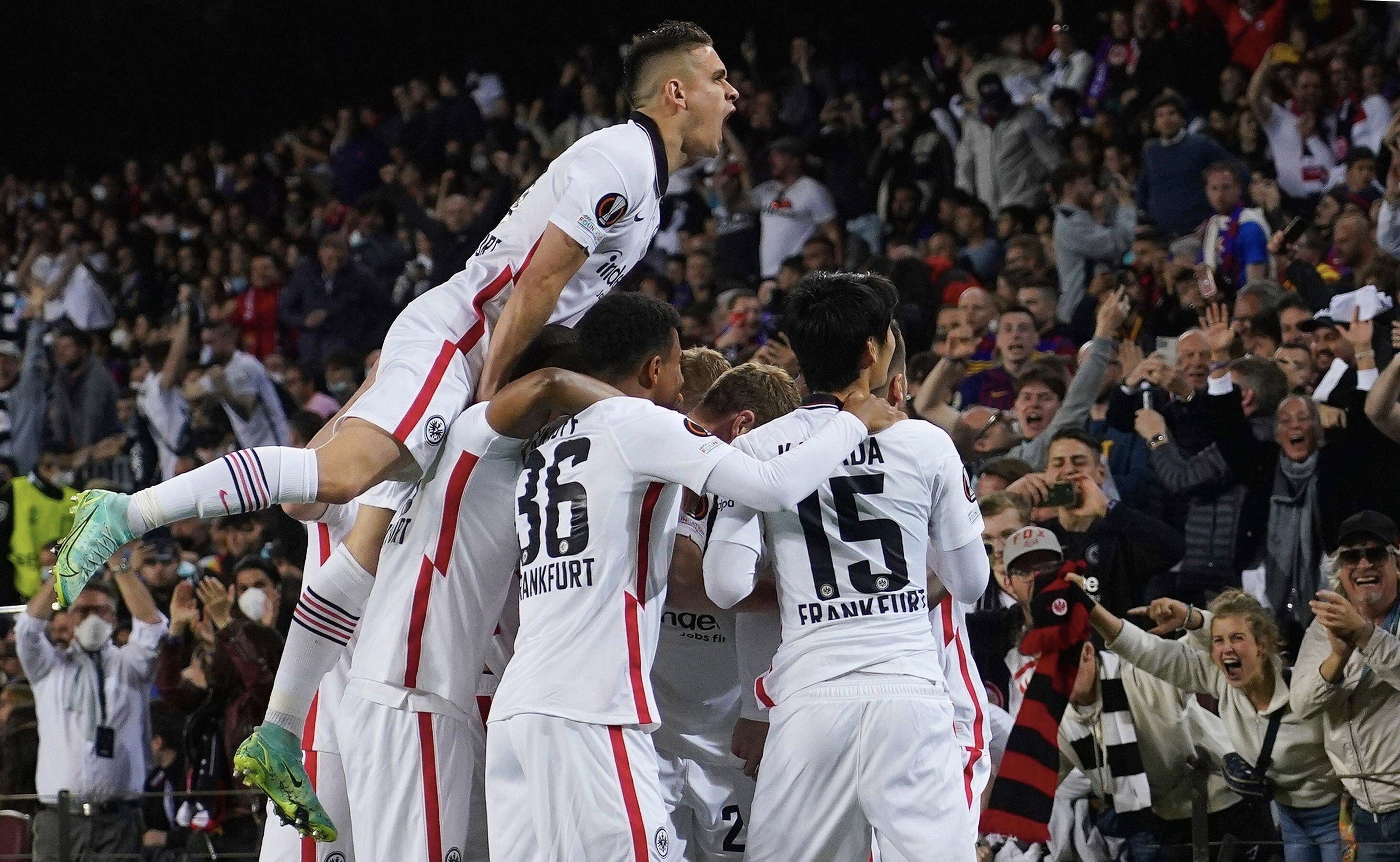 巴萨战平对手，出局阴霾笼罩的简单介绍