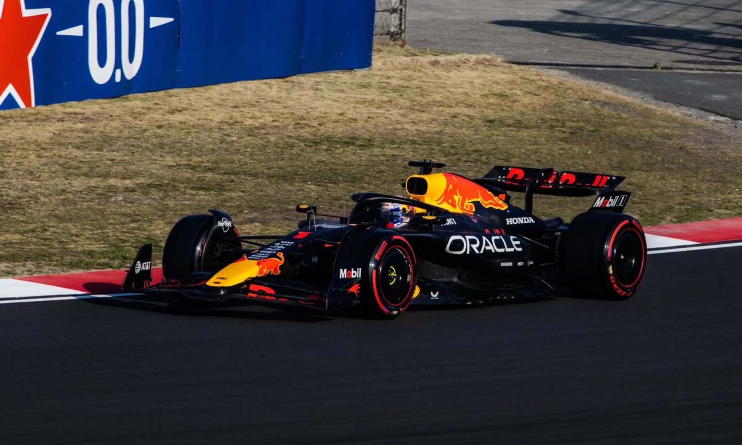 红牛二队完胜雷诺车队，维斯塔潘刷新纪录的简单介绍