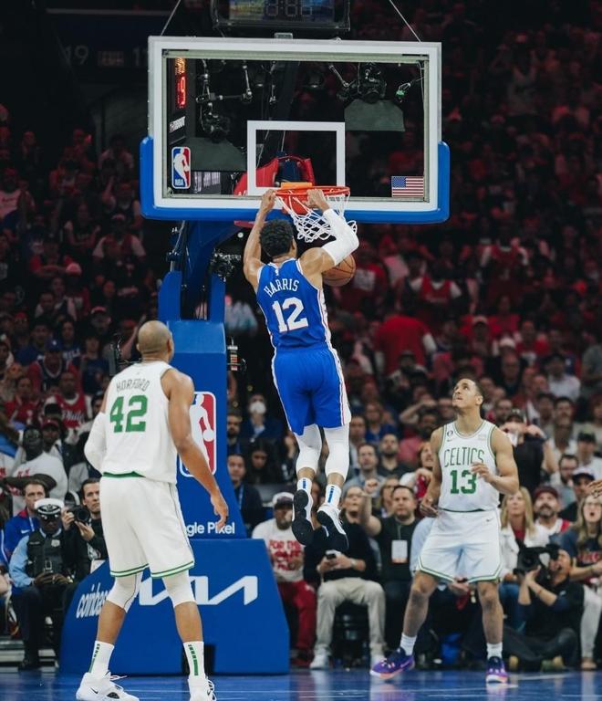 关于勇士B队碾压法国男篮，塔图姆三分雨点燃全场的信息