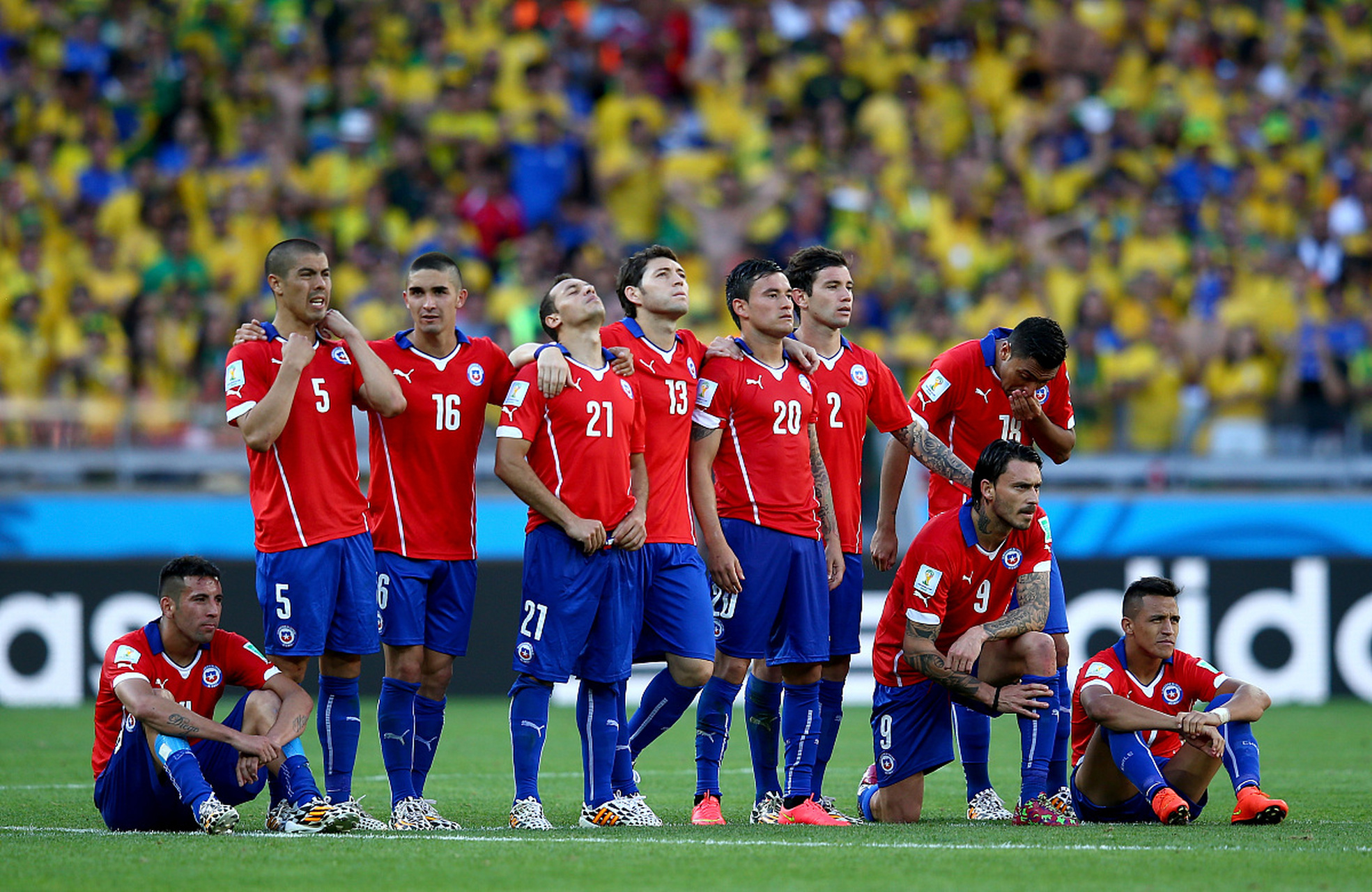 包含罗马横扫意大利，本泽马一己之力扛起全队的词条