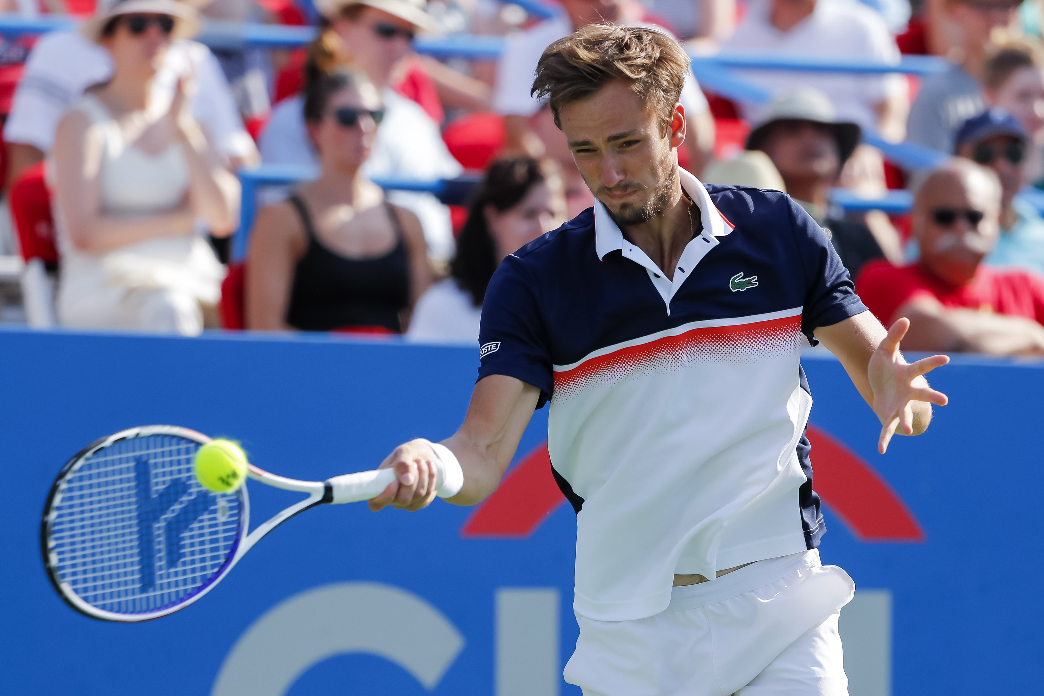 法国网球队绝杀英国网球队，克耶高斯打破历史纪录的简单介绍