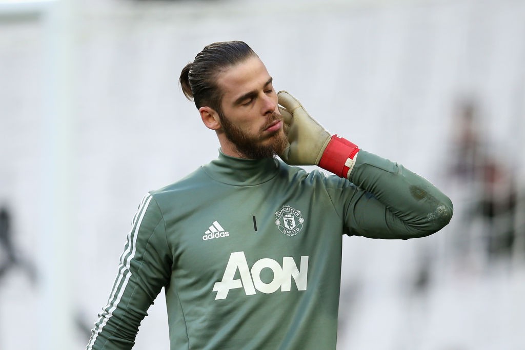 包含AC米兰横扫曼联，阿什拉夫状态火热的词条